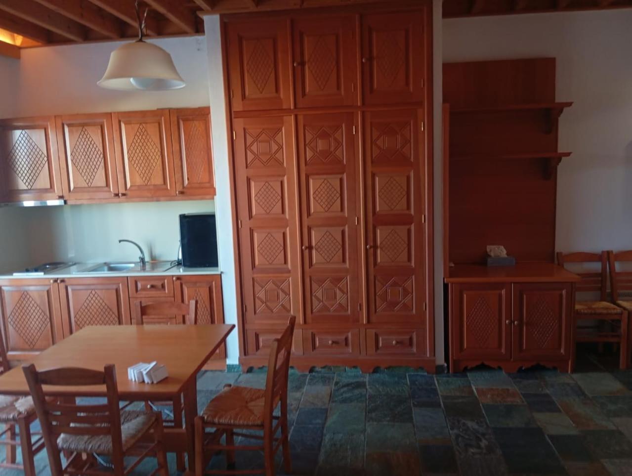 Arte Suites Pefki Buitenkant foto